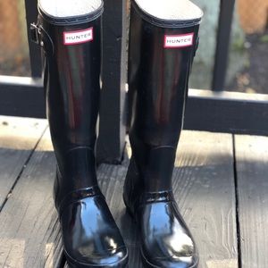Great Condition Hunter Tall Gloss